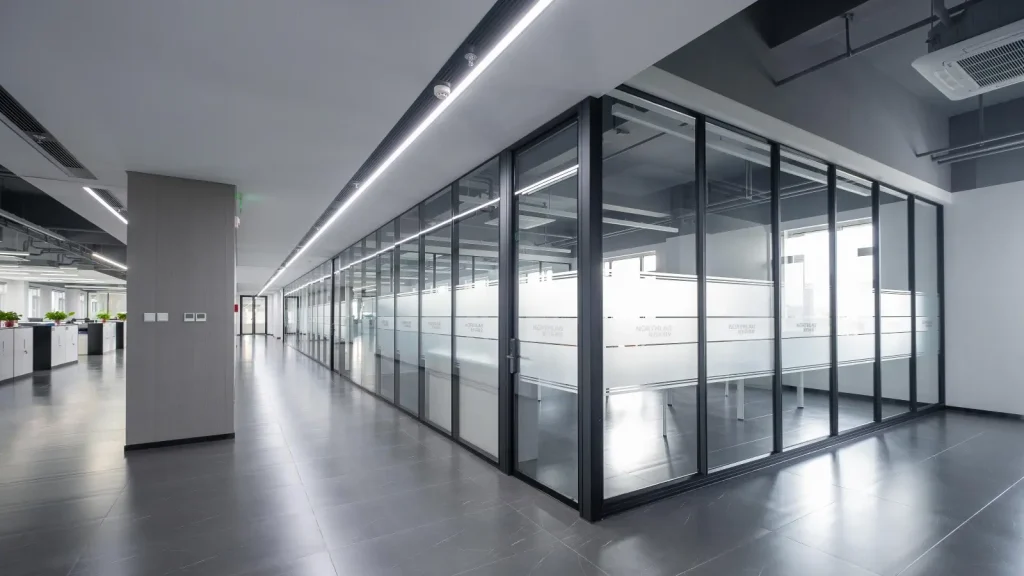 double-glazed-glass-partition-office-corridor